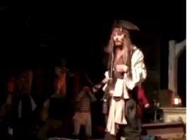 Johnny Depp Surprises Disneyland Goers On The Pirates Of The Caribbean Ride