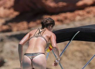 Garbine Muguruza Booty in Bikini on a Boat in Formentera