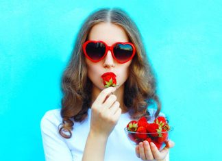Get Beautiful Glowing Skin With These Health Foods
