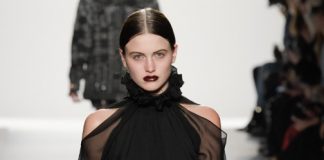 Wide Belts Are The Hottest New Accessory For Fall 2017