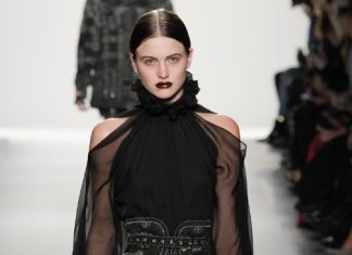 Wide Belts Are The Hottest New Accessory For Fall 2017