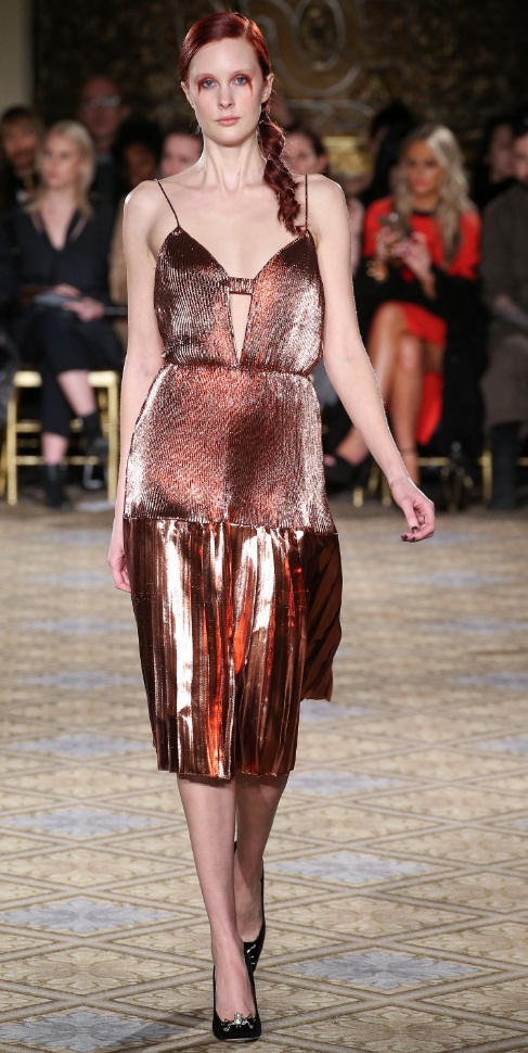 26e63 SIRIANO - The Shiny Dress Is A Fall 2017 Trend You’ll Love