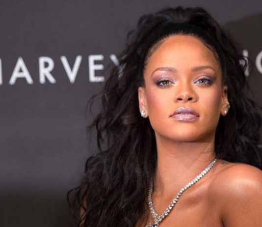 Purple Highlighter Is The Colourful New Twist On Luminous Beauty